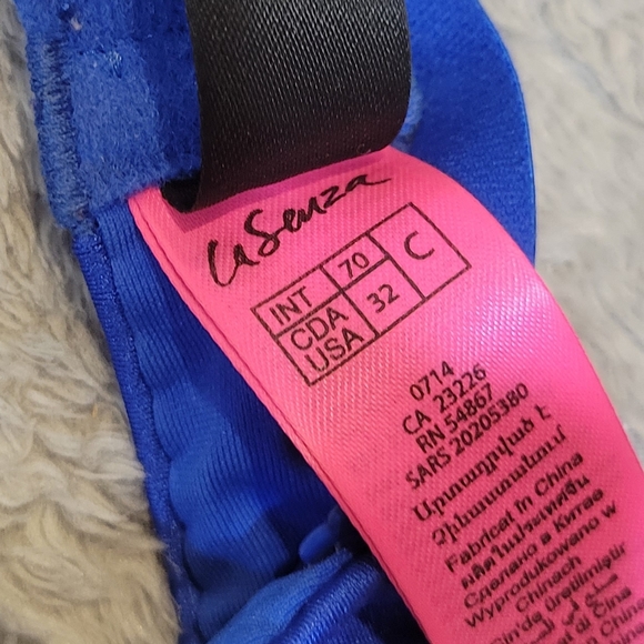 2 LA Senza bras. NWOT - 32C - Picture 4 of 5